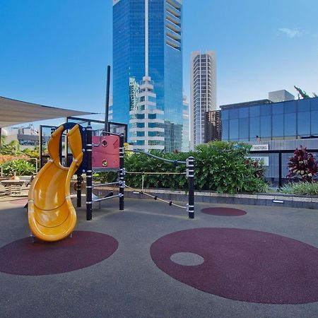 Circle On Cavill By Vaun Aparthotel Gold Coast Exterior foto