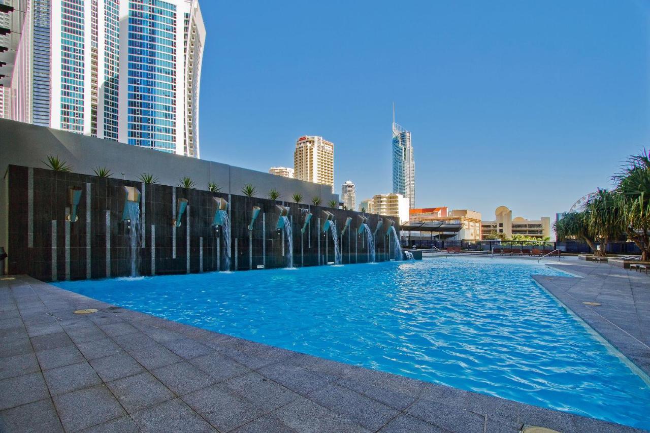 Circle On Cavill By Vaun Aparthotel Gold Coast Exterior foto