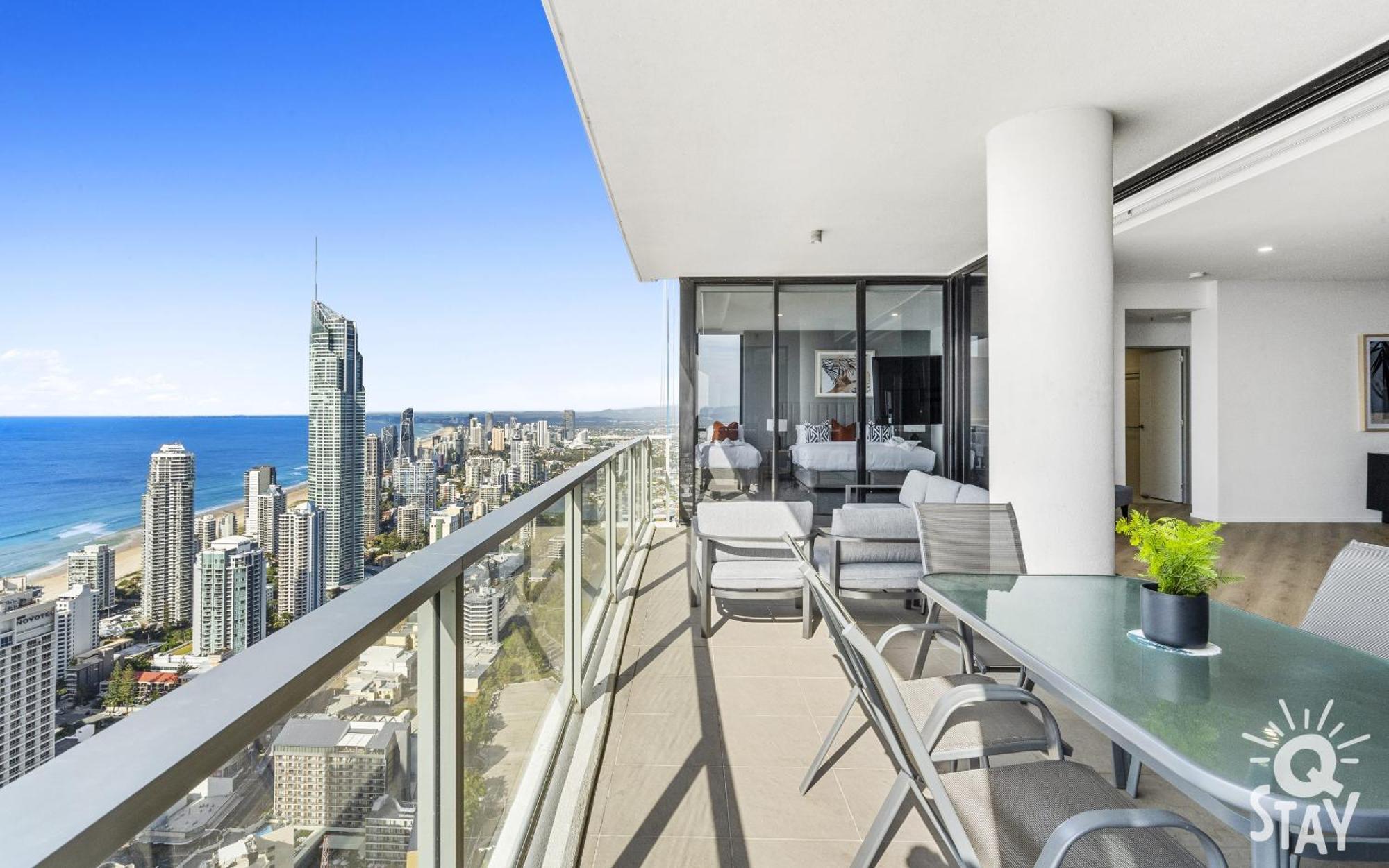 Circle On Cavill By Vaun Aparthotel Gold Coast Exterior foto