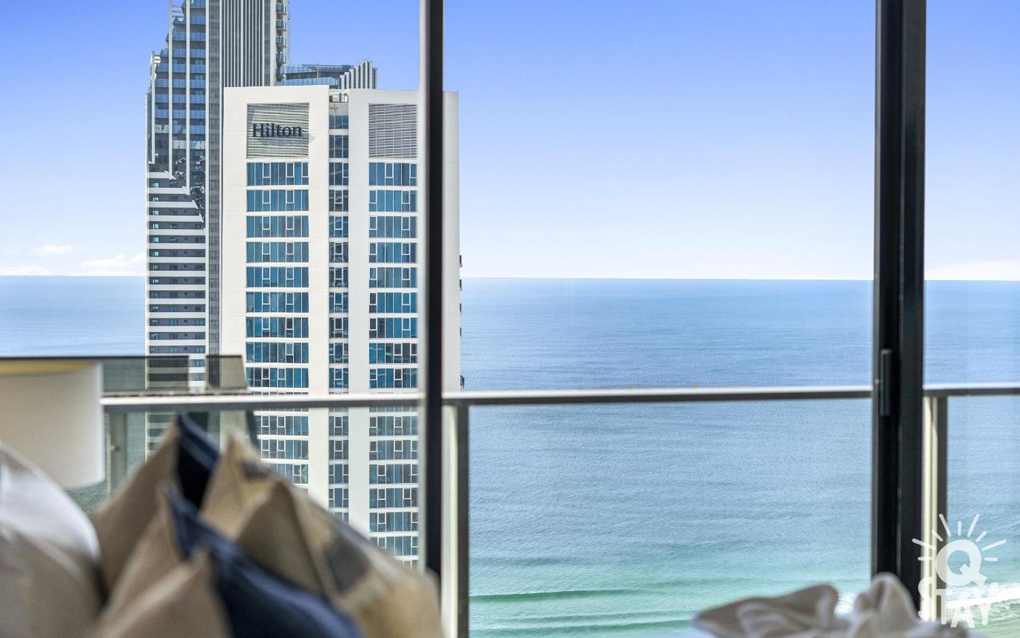 Circle On Cavill By Vaun Aparthotel Gold Coast Exterior foto
