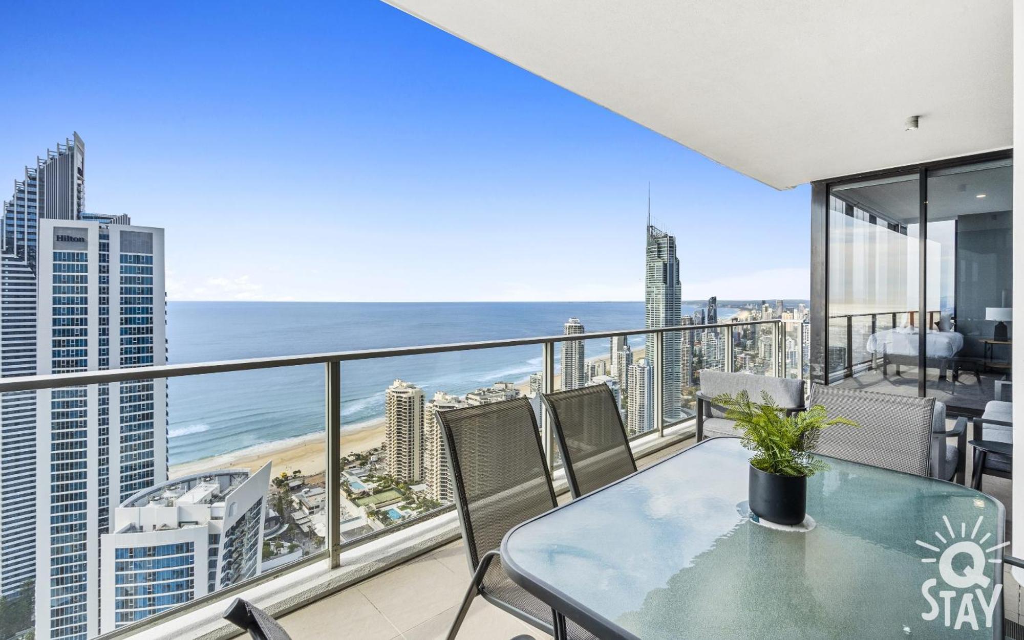 Circle On Cavill By Vaun Aparthotel Gold Coast Exterior foto